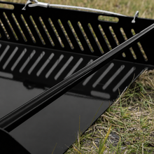 close up of black paddock blade front bar